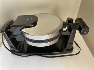 Bella 14787 Rotating Waffle Maker Easy One-Flip Operation
